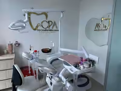 Dra. Carolina Pelaez Alzate Odontología