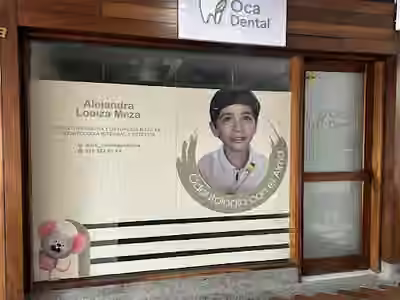 Dra. Alejandra Loaiza Meza, Odontopediatra