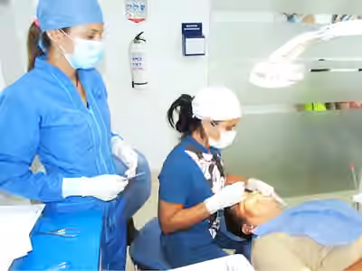 MC DENTAL CLINIC