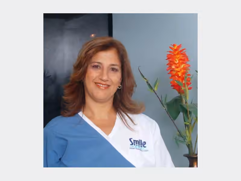 Dra. Jeanette Anabella Dutrenit Reyes, Odontólogo