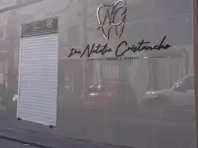 Dra Natalia Cristancho - Odontologia Integral y Estética