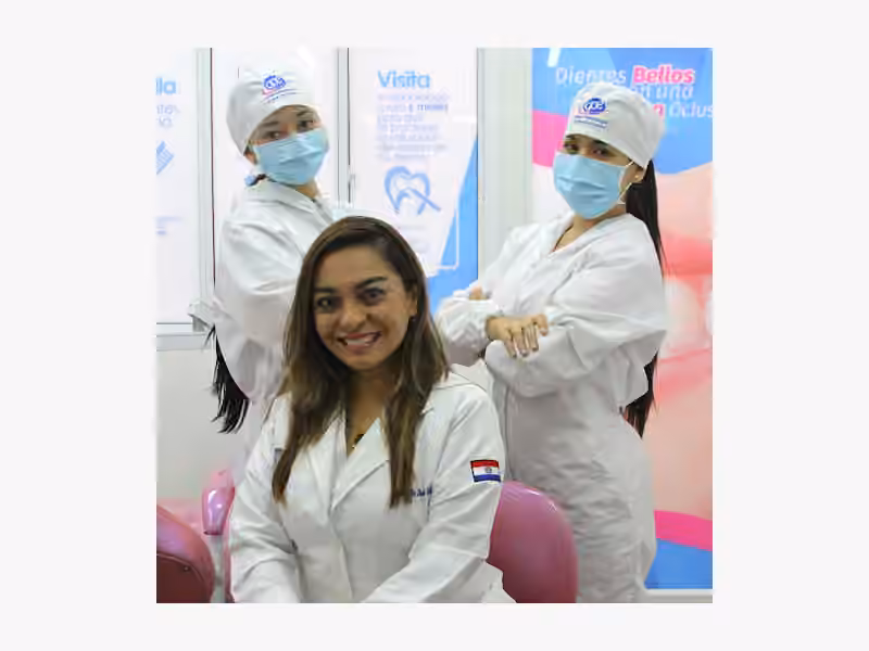Dra. Laura Prada - GOE Grupo Odontológico Especializado