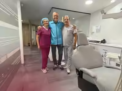 Odontología en Bogotá l Ortodoncia l Ortodoncia invisible l Dentist l Smile design l Doctor Granados