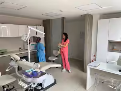 Odontología en Pereira l Implantes dentales l Odontologos en Pereira l Dra. Johana Piñeros l Dr. Roberto Granados