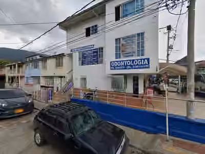 Clínica Odontologica Dr. Cesar A.