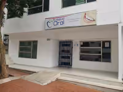 CLINICA TUSALUD ORAL