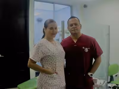 Andres Aranda Odontologìa General / Carillas dentales tulua