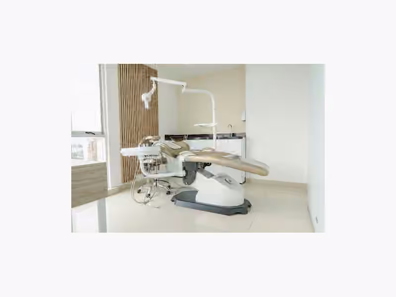 Dra. Silvia Hoyos Diseño de Sonrisa y Armonizacion Orofacial