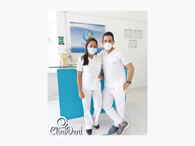 CliniDent Cartagena Clinica Odontologíca Integral y Estetica