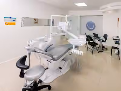 Clínica Sanabria Matíz Odontólogos Especialistas