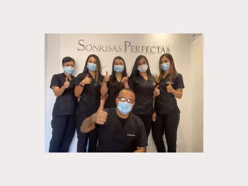 Dr. Jemay Zuluaga - Diseño de Sonrisa en Armenia