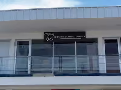 Dr. Richard Carrillo Covilla | Odontólogo en Santa Marta