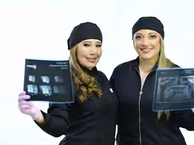 Sonrisas Group | Odontología Especializada