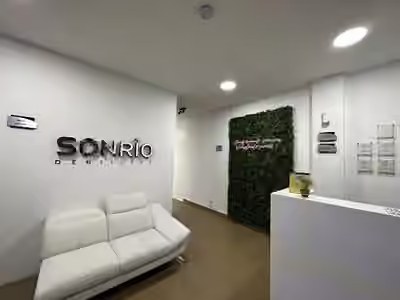Sonrío Dentistry